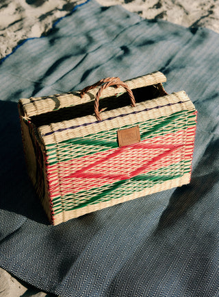 Handwoven Shopper